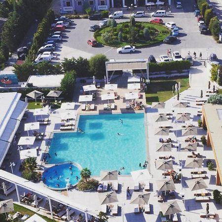 Perinthos Hotel Anchialos Exterior photo