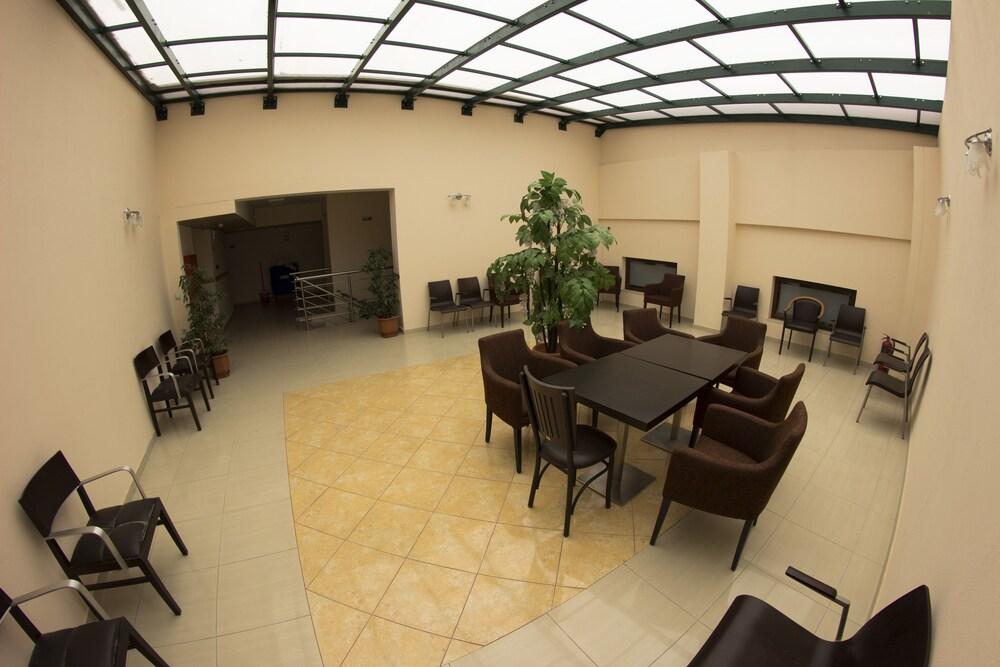 Perinthos Hotel Anchialos Exterior photo